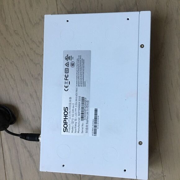 Sophos SG 105 Firewall Security Appliance w/ power supply - Used - Picture 4 of 5